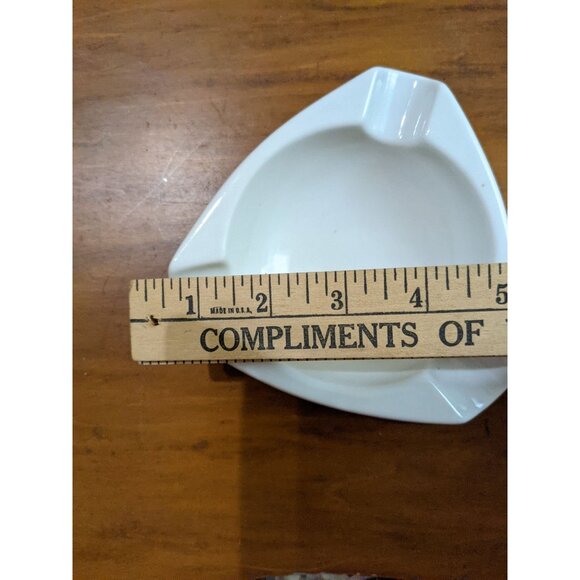 Weisse Eule Triangular Ceramic Ashtray 3 Cigarette Rests Vintage White Germany - Picture 6 of 6